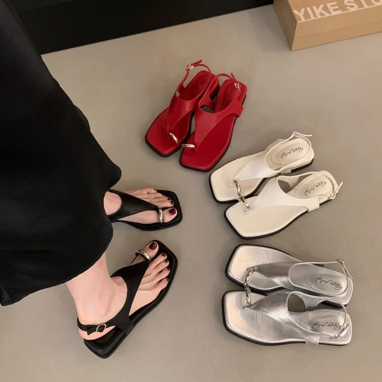 法式复古一字扣带坡跟套趾凉鞋女2025夏季新款配裙子夹趾罗马凉鞋