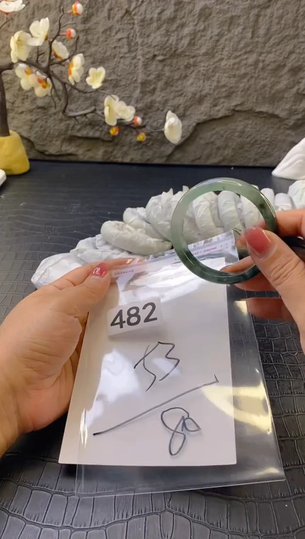 无非金属（按圈口价格加购）手镯