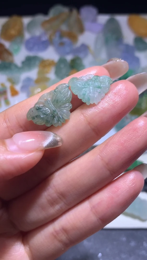 未镶嵌定制翡翠毛货