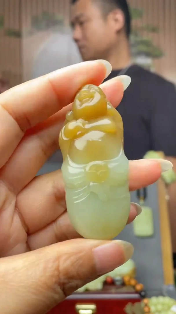 未镶嵌和田玉挂件拍一发一