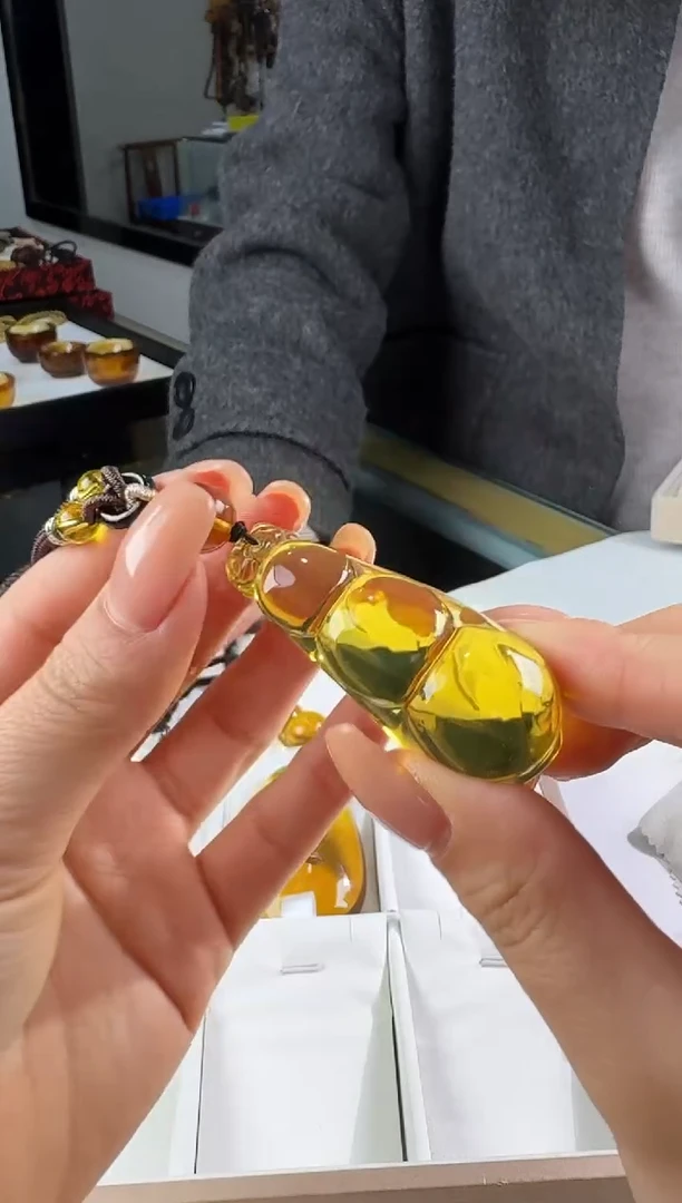 手链琥珀未镶嵌1219035