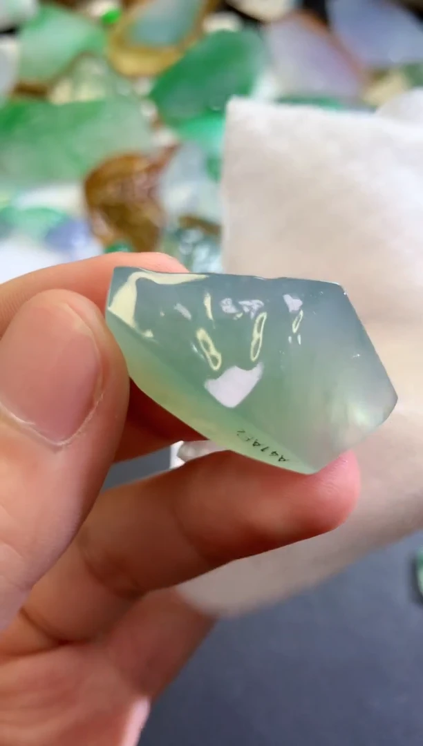 翡翠未镶嵌吊坠(不含链)562