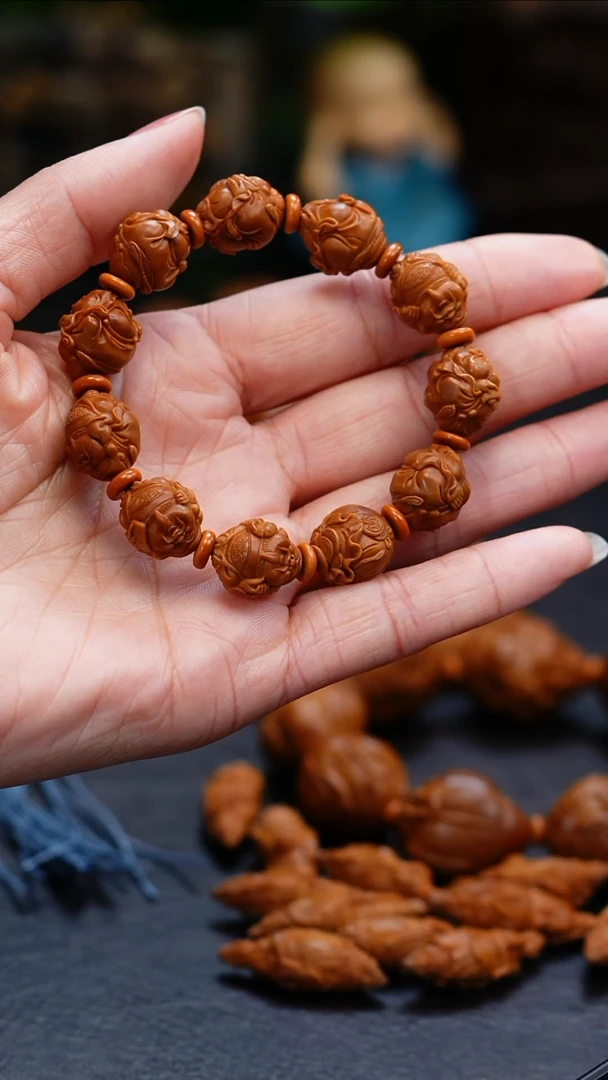 【闪购商品】橄榄核吊坠橄榄核