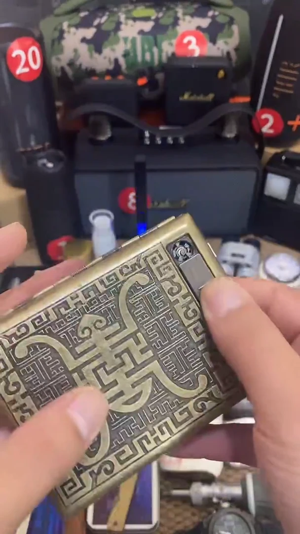瓷片闪购商品 如图所示