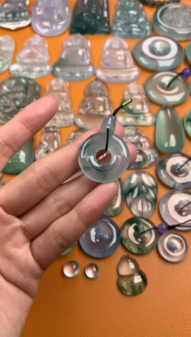 【闪购商品】翡翠颈饰未镶嵌24-4.1...