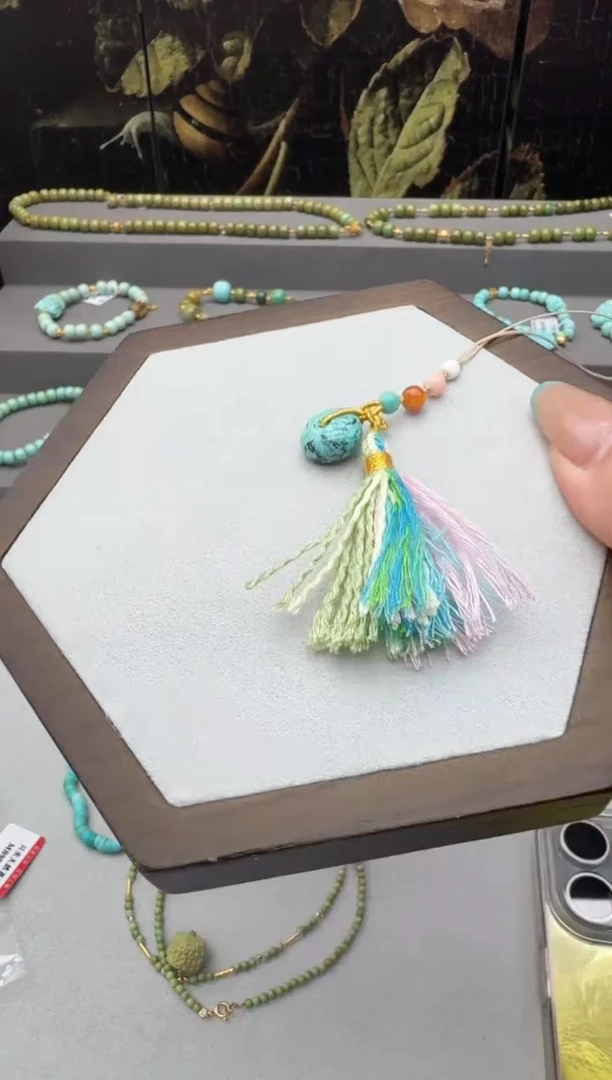 南红玛瑙挂件未镶嵌Q103