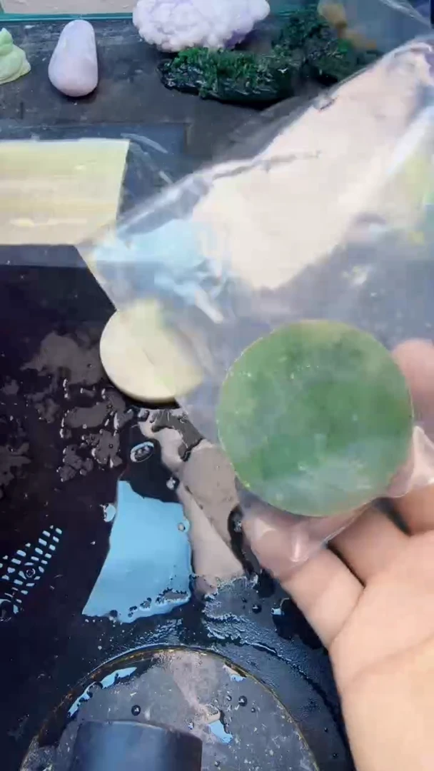 翡翠挂件未镶嵌用****1天然翡翠039