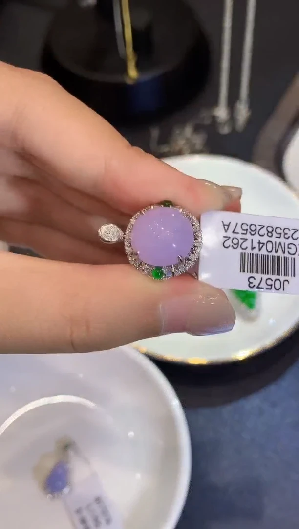 翡翠戒指18K金镶嵌SY0573多样性发其一