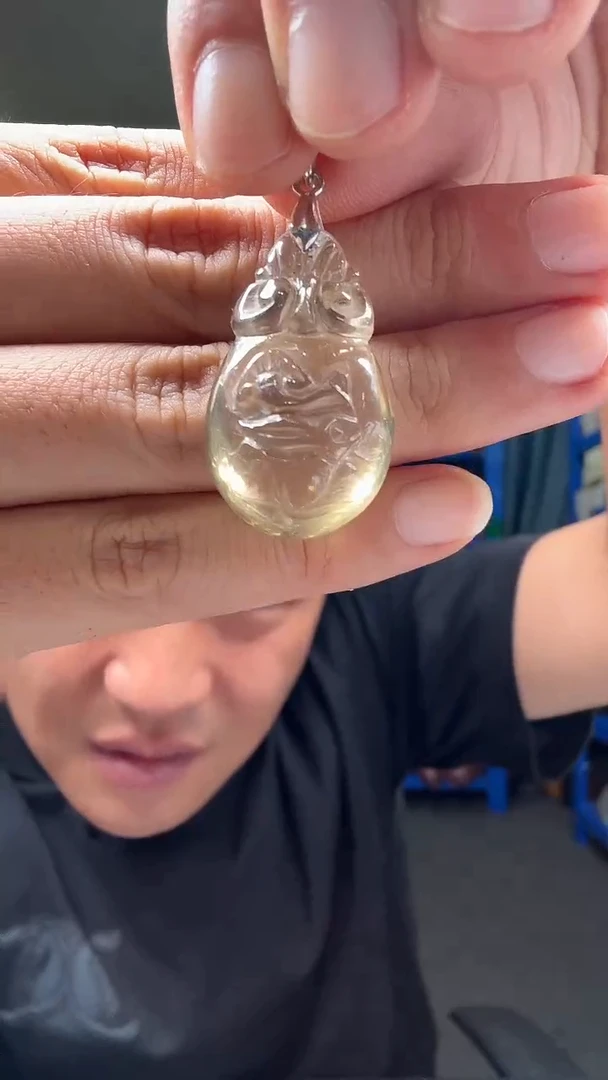 未镶嵌颈饰水晶黄水晶兔子吊坠