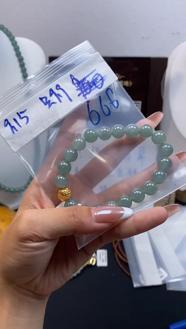 未镶嵌定制翡翠天然缅甸翡翠
