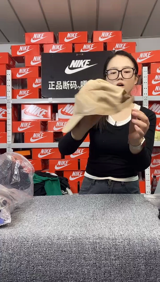 747编码 瑕疵直播间过款 尺码