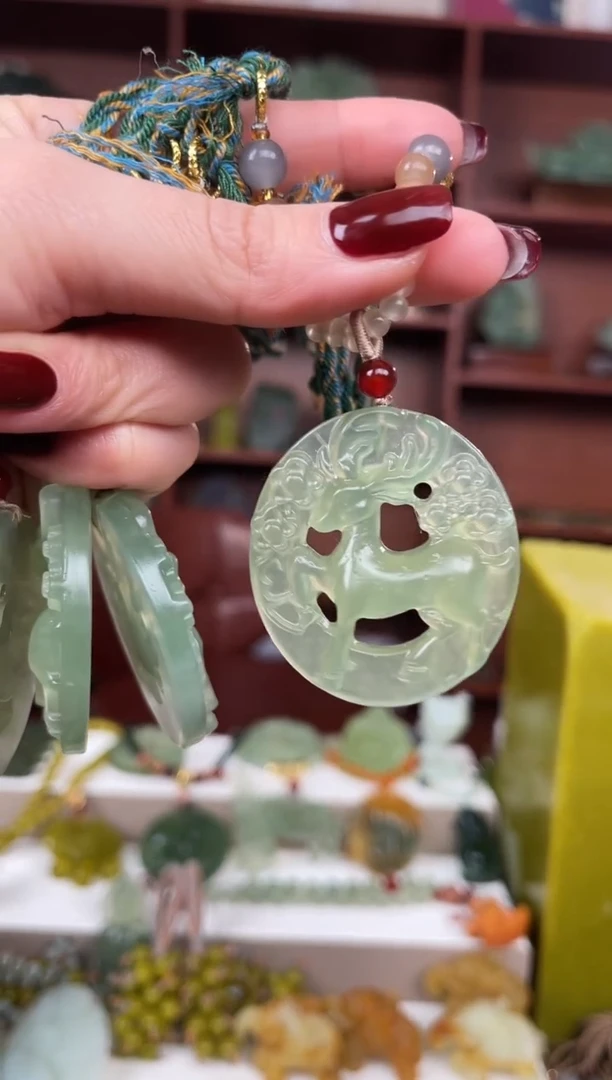 未镶嵌蛇纹石玉颈饰多样性发货拍一发一