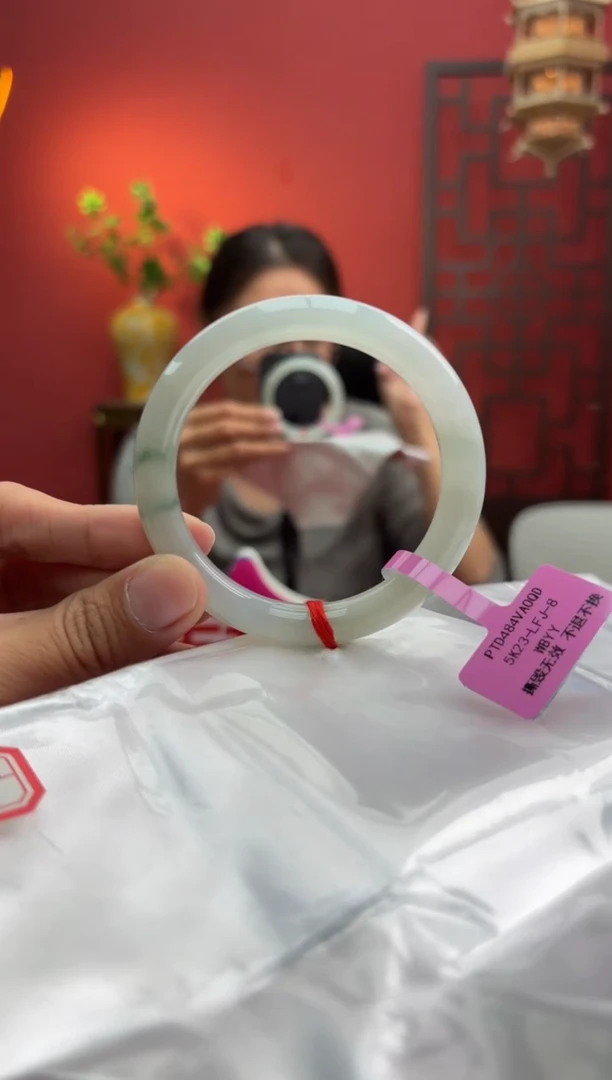 未镶嵌手镯（圆镯）翡翠翡翠手镯6