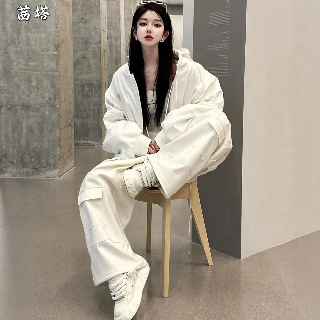 2025超火高级感运动套装女秋季宽松显瘦外套工装阔腿裤休闲两件套