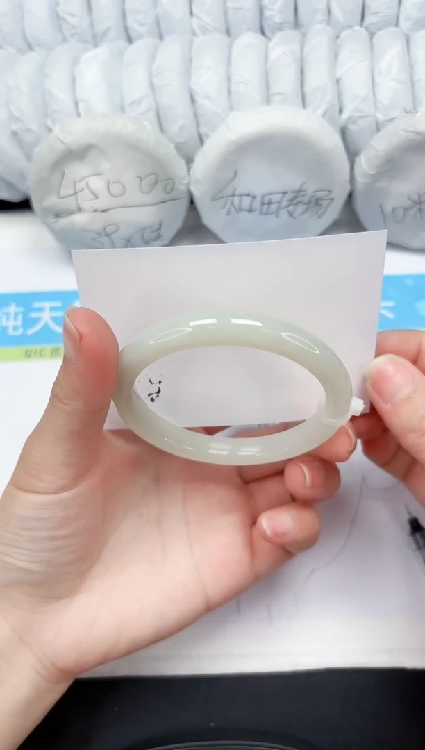 【闪购商品】和田玉手镯未镶嵌227-58.4