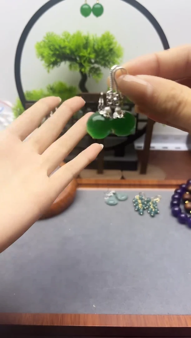 未镶嵌耳钉玛瑙/玉髓207000