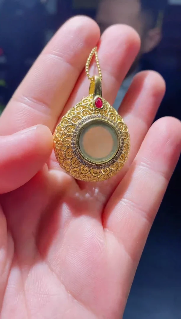 翡翠未镶嵌吊坠(不含链)翡翠