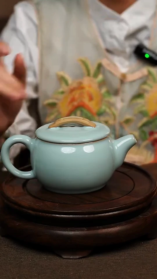 瓷片天青色手工汉瓦壶300ml微瑕