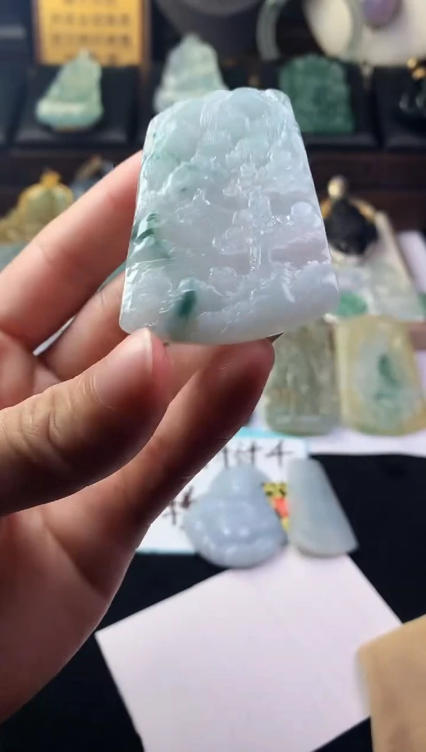 未镶嵌定制翡翠风**浪毛货不退不换