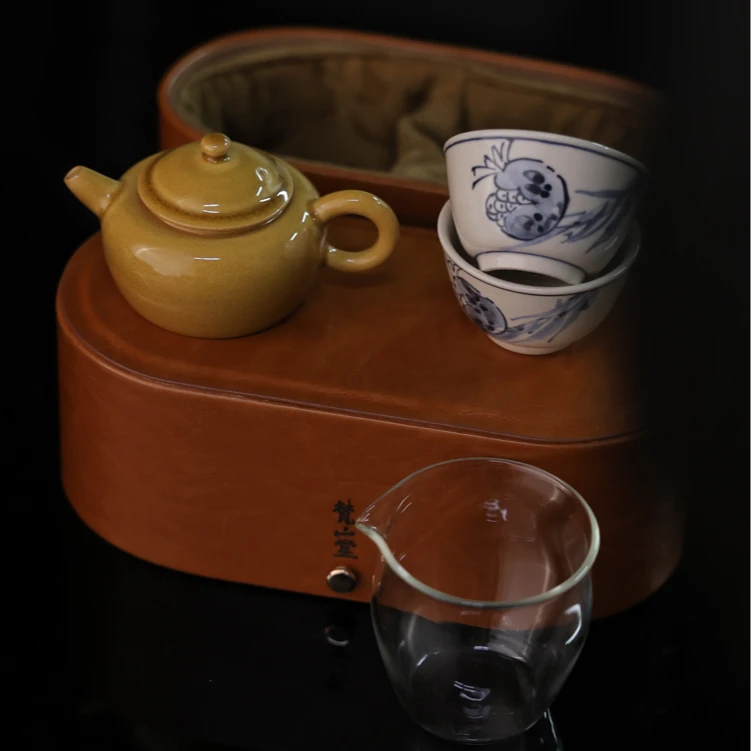 清歌茗田【九姐爱喝茶】赤金琉璃扁腹茶壶120ml(石榴杯版) (W0715)