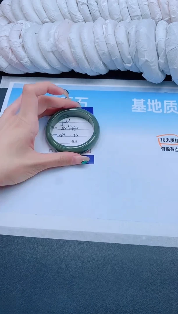 和田玉手镯未镶嵌22J29-54