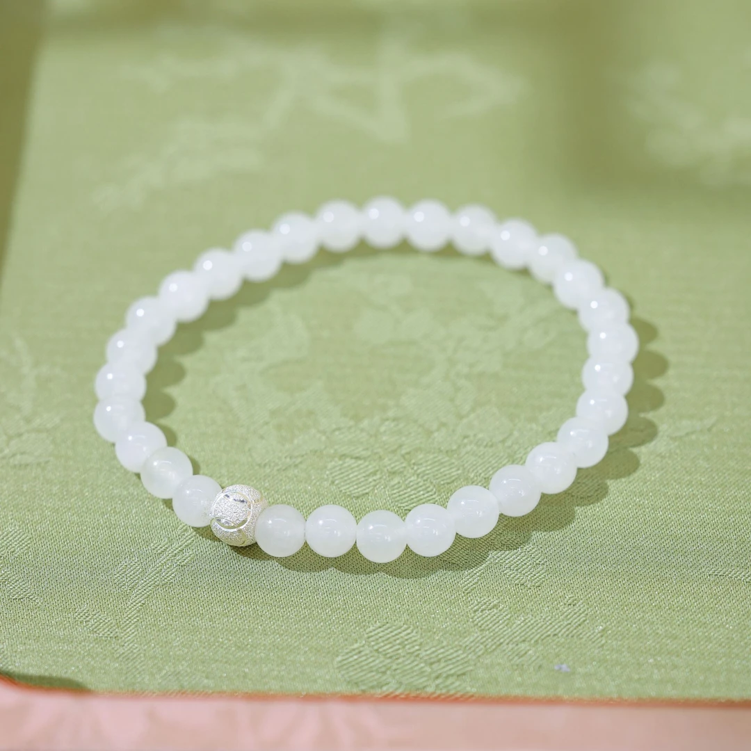 天然和田玉圆珠精美时尚单圈手串