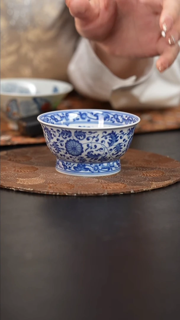 【闪购商品】杯看山柴窑青花缠枝