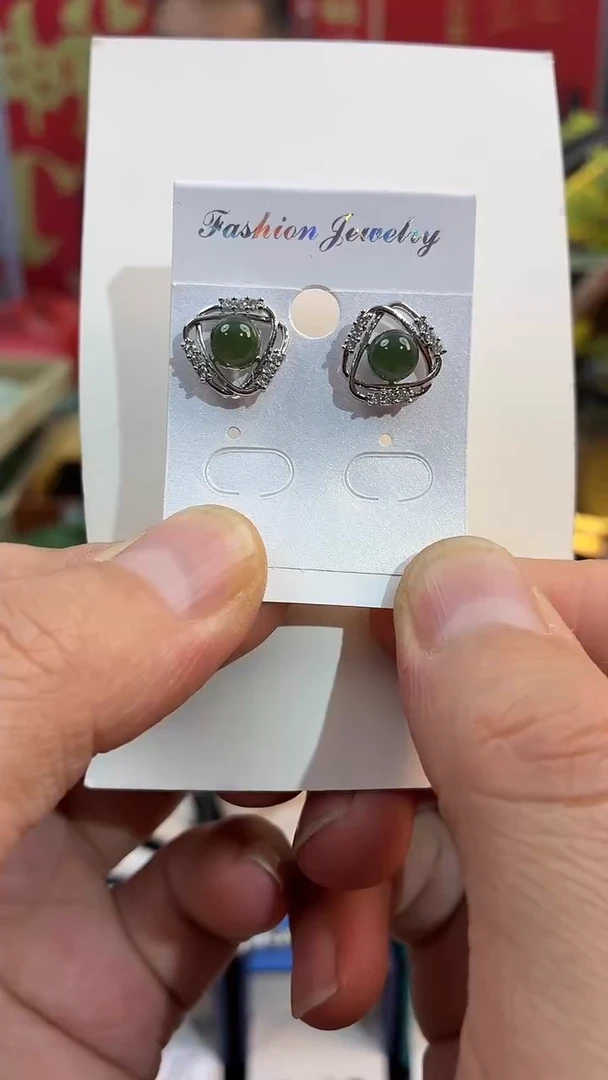 未镶嵌和田玉耳饰和田玉碧玉耳钉