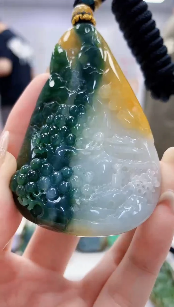 未镶嵌定制翡翠4917jw-毛货挂件175