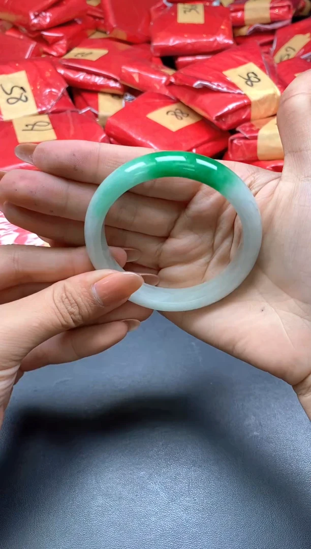 未镶嵌手镯翡翠手镯甄选（多样性发一）205