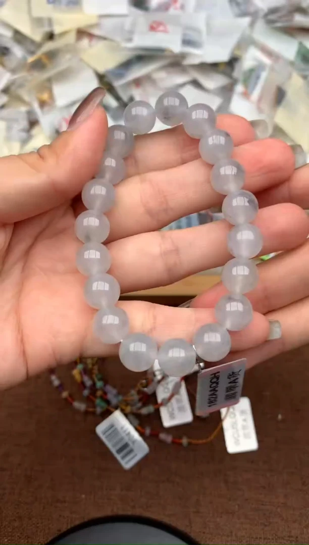 未镶嵌挂件翡翠—