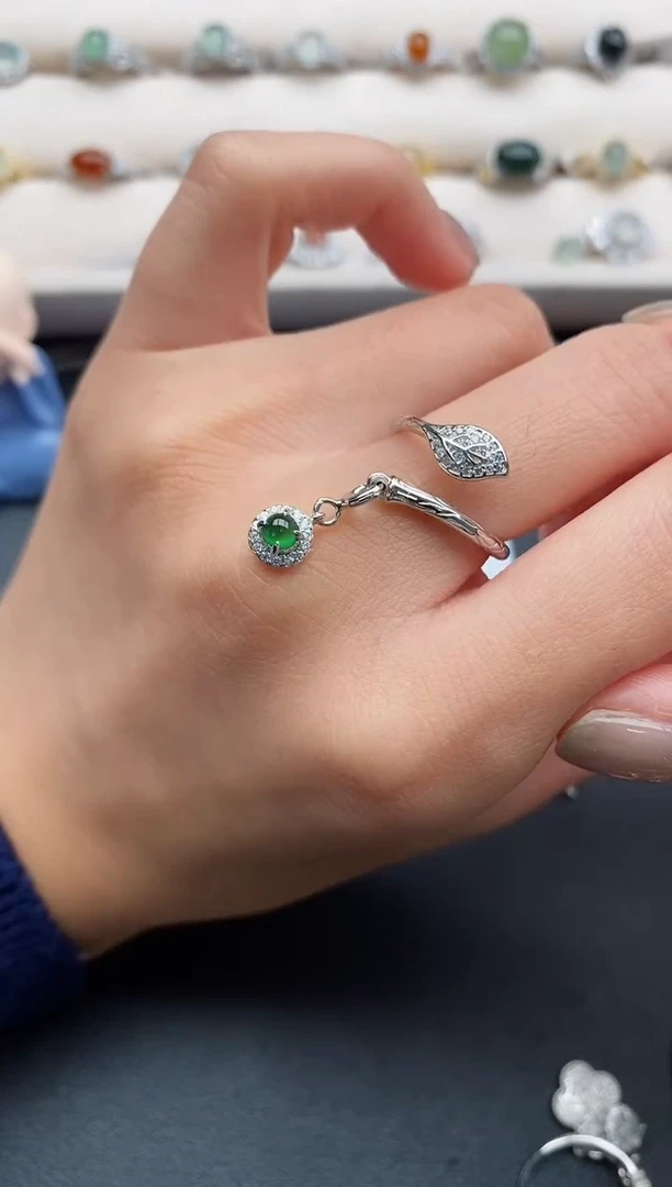 银S925镶嵌戒指翡翠111111+9