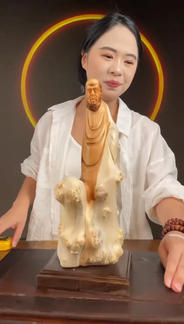 柏木（崖柏）手工摆件,先抢先得! 编号:64