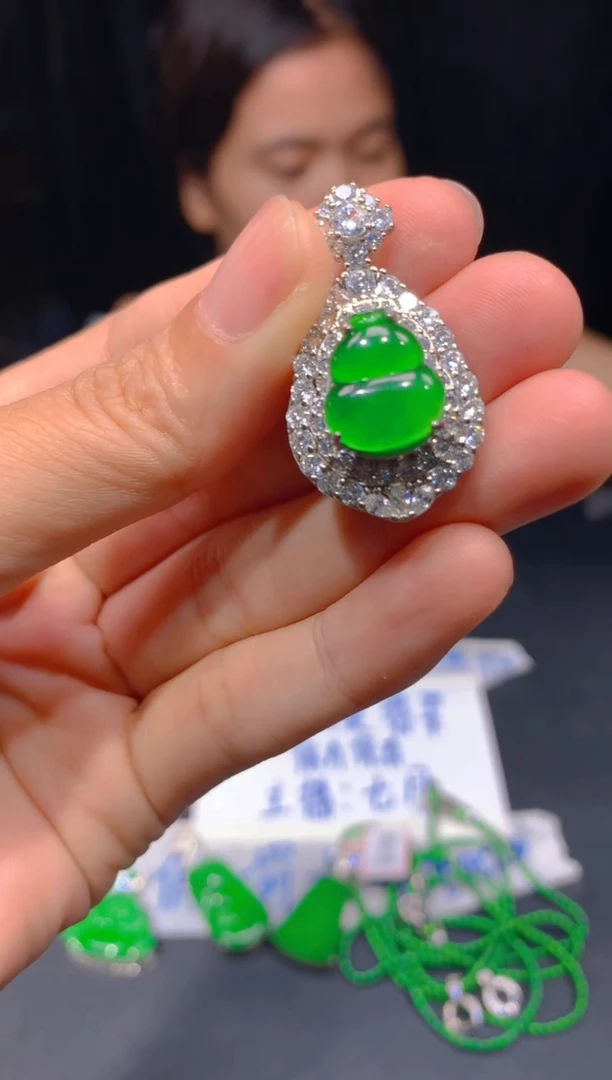 定制翡翠未镶嵌356多样性发货（发其一）