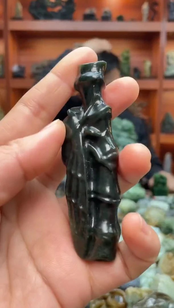 未镶嵌和田玉把件1