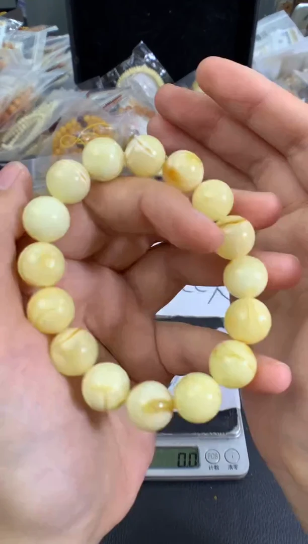 蜜蜡未镶嵌珠宝奇石1