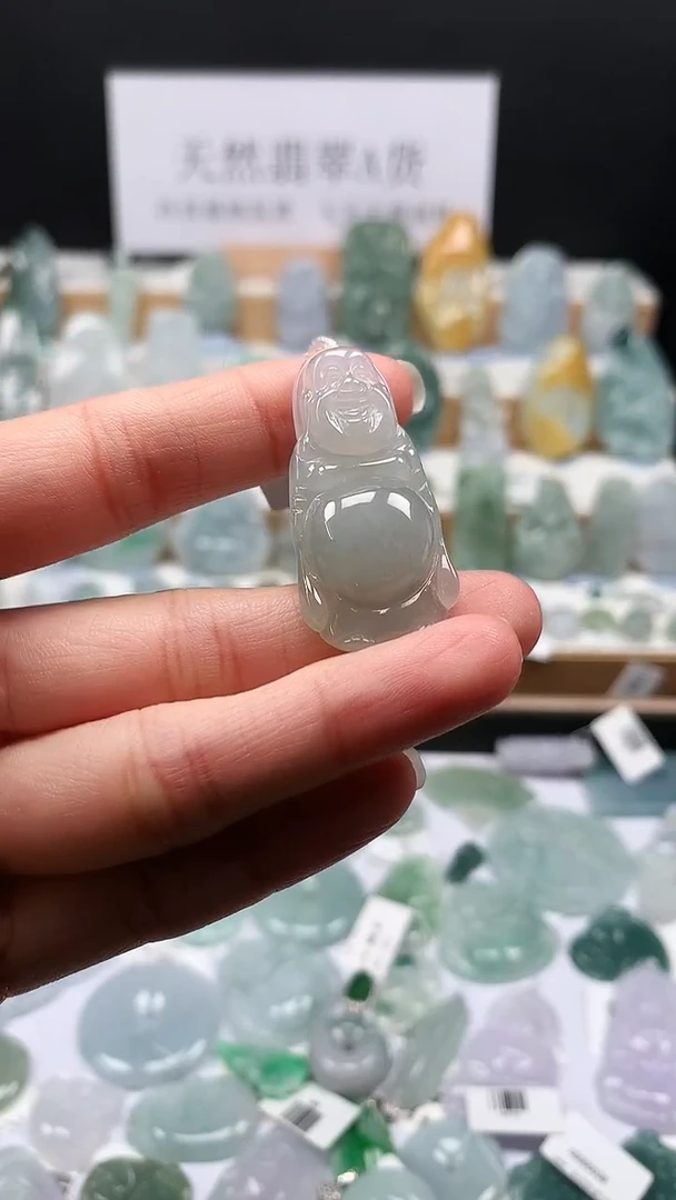 吊坠(不含链)未镶嵌翡翠41站佛