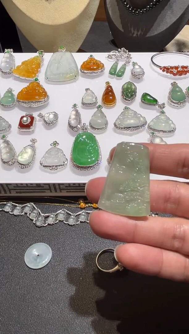 颈饰未镶嵌翡翠翡翠A货 闪购多样性