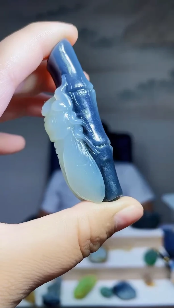 和田玉未镶嵌颈饰1