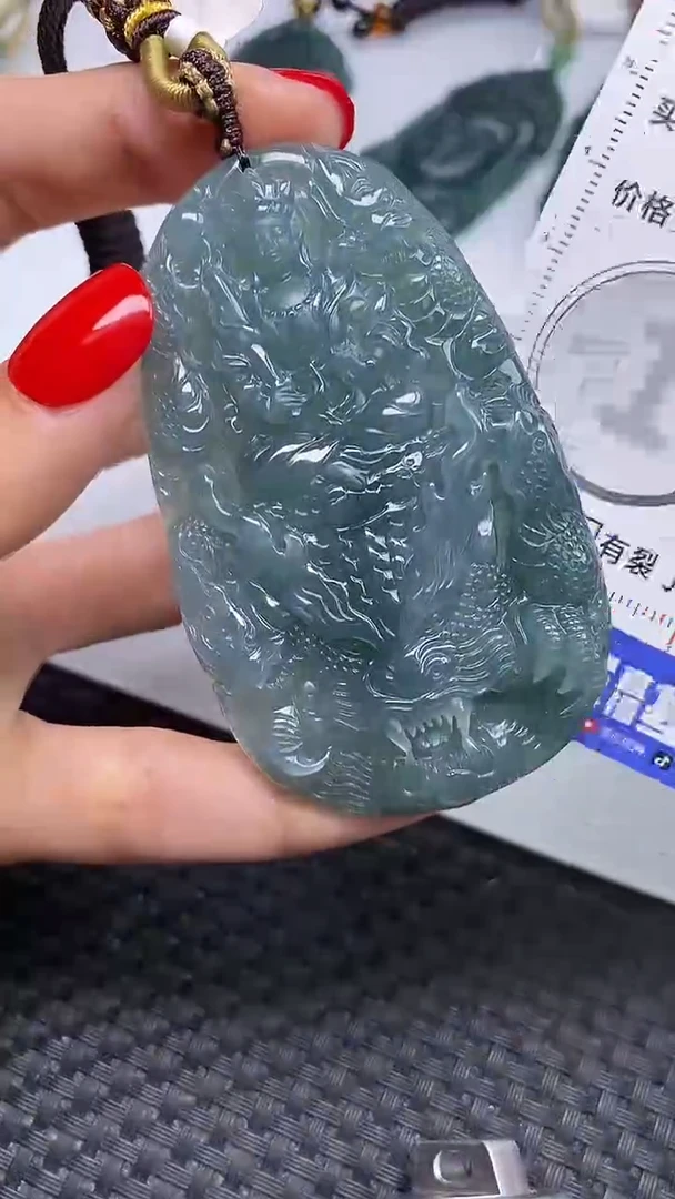 翡翠未镶嵌颈饰2899