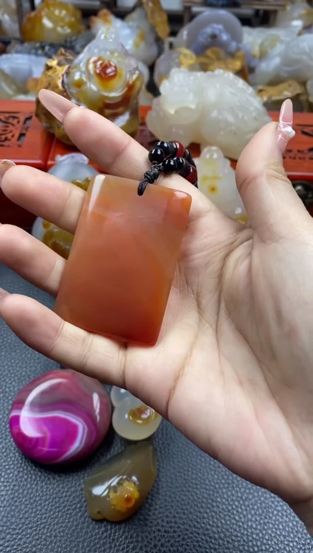 【闪购商品】玛瑙/玉髓挂件未镶嵌00