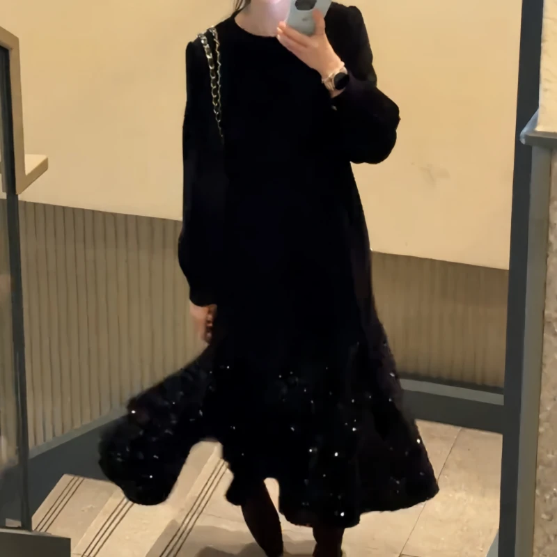 大码胖MM法式高级感细闪黑色连衣裙女初秋高腰显瘦气质打底小黑裙