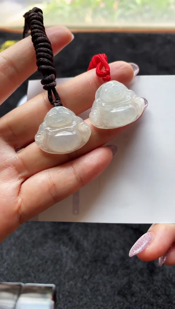 翡翠未镶嵌颈饰翡翠佛