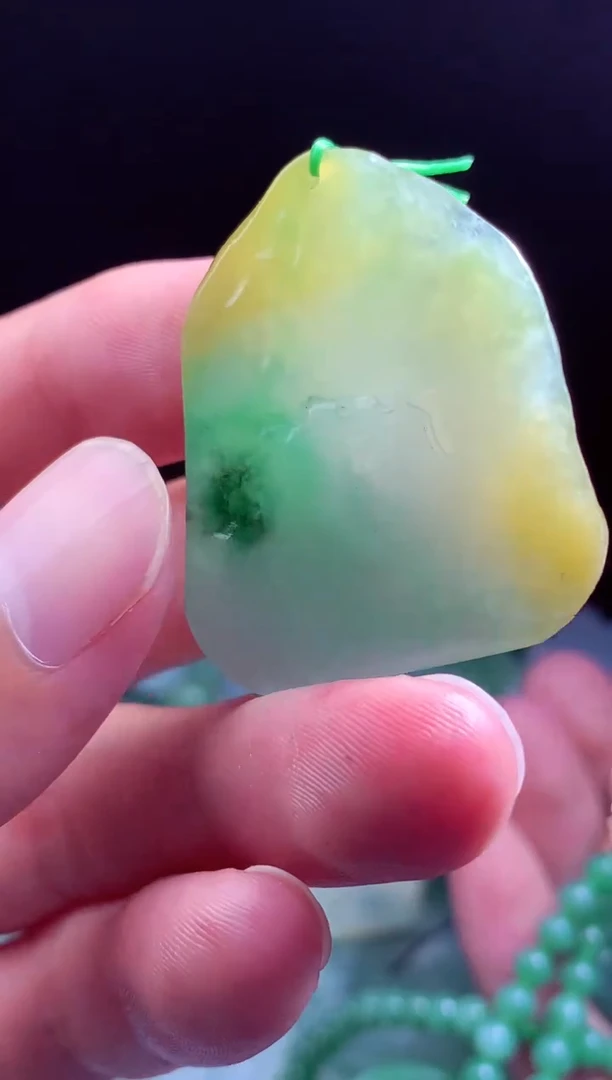 定制翡翠未镶嵌翡翠毛货定制