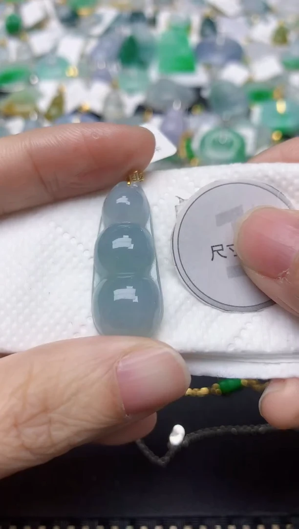 颈饰18K金镶嵌翡翠天然缅甸A货翡翠