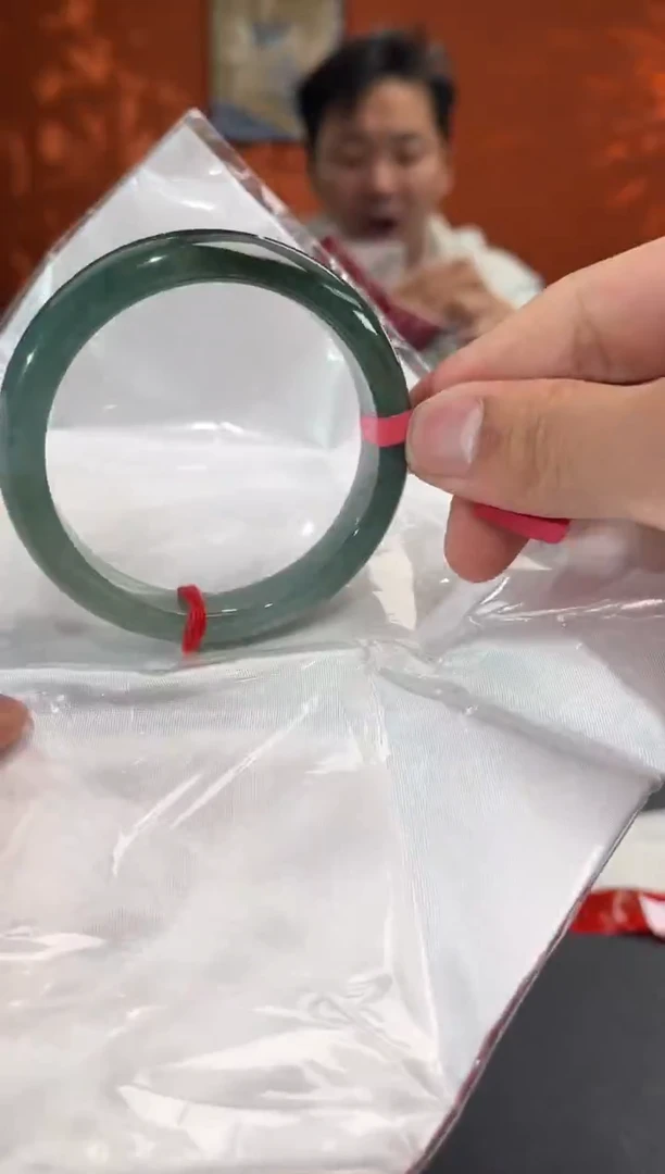 未镶嵌手镯翡翠翡翠手镯