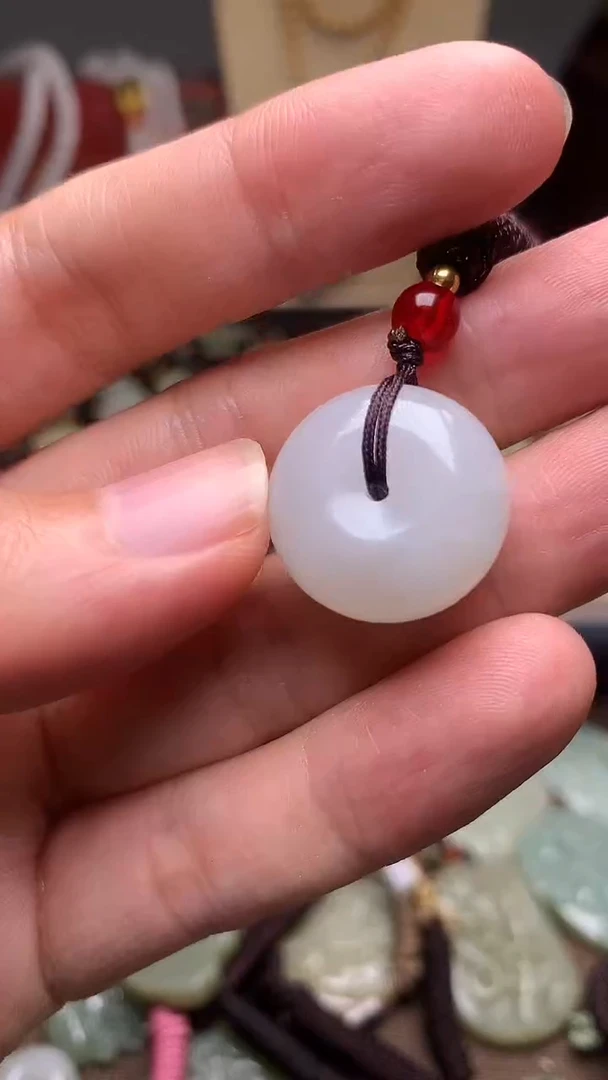 颈饰未镶嵌和田玉新疆料青海料清水和田玉吊坠