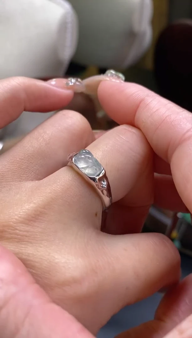 颈饰银S925镶嵌翡翠净货18278