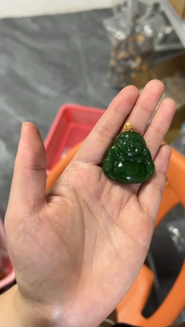 项链18K金镶嵌和田玉18K金和田佛公吊坠[多样发其一]