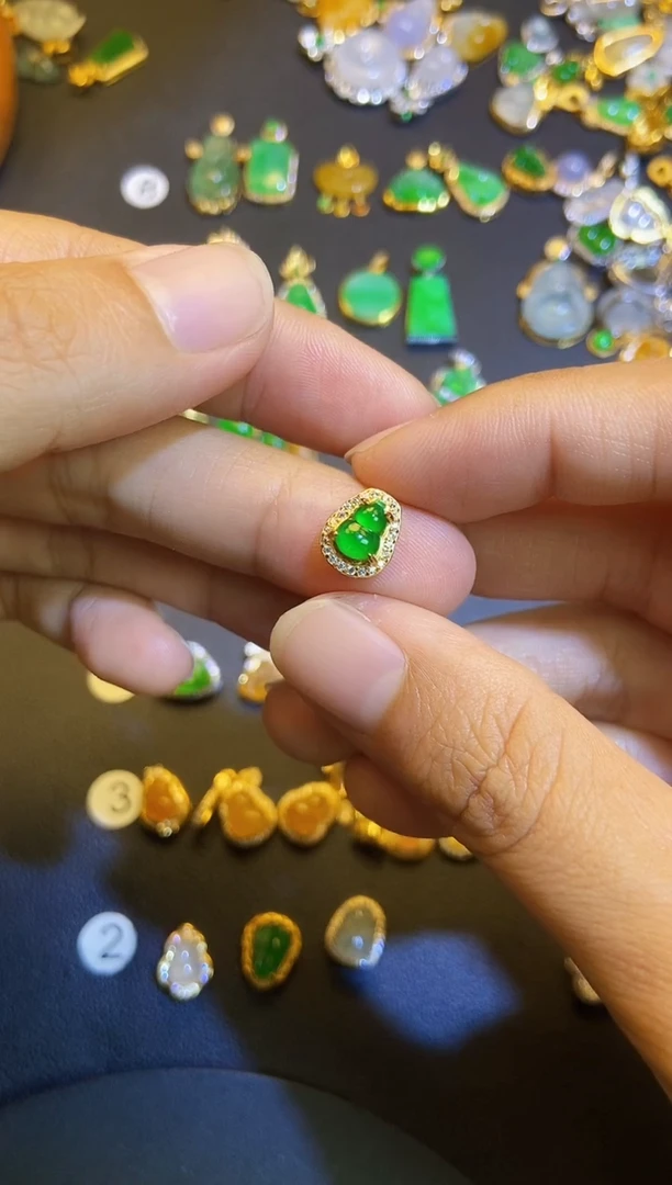 吊坠(不含链)银S925镶嵌翡翠1